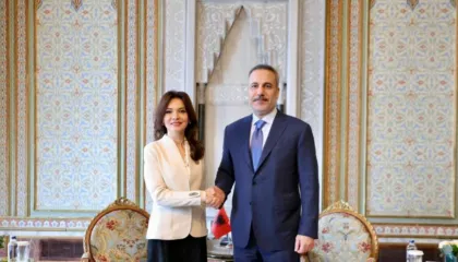 Spiropali në Stamboll me homologun turk: Bashkë për organizimin e samitit të NATO-s në Tiranë