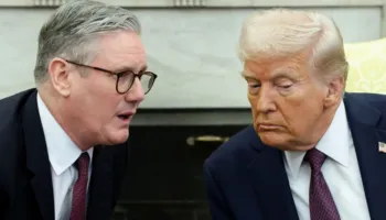 Starmer humbet durimin ndaj Trump: Aleanca është e rëndësishme, por jo duke shkelur parimet