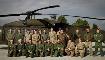 Stërvitje ajrore e përbashkët mes SHBA e Shqipërisë: Po ndërtojmë një NATO më të gatshme për luftime