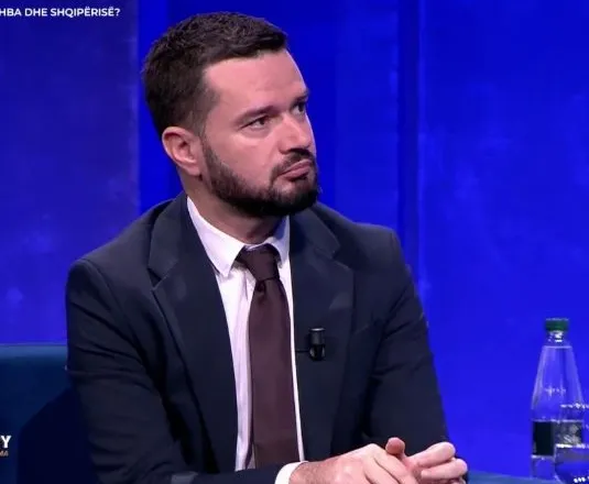 “Stop, ore Arjan”/ Grida Duma ngre tonet pas debatit mes Currit dhe Balliut: Diskutim mediokër