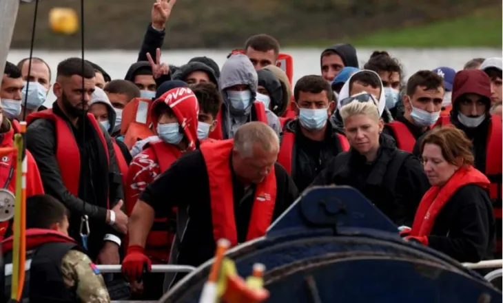 Studimi: Qeveria britanike përdori politika raciste ndaj shqiptarëve për të justifikuar politikat e saj antishqiptare