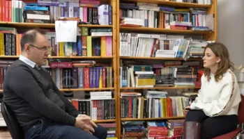 Studiuesi Erebara kritikon mënyrën e publikimit të Fjalorit: Formati onlajn e bën të pamundur një gjykim të plotë…