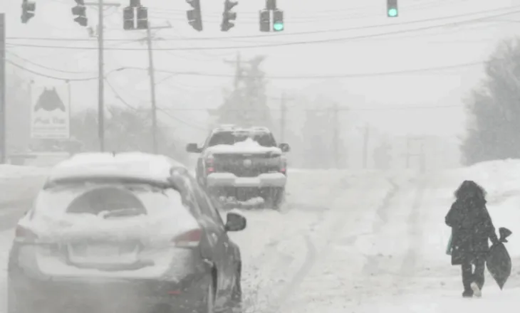 Stuhi e madhe dëbore në SHBA, 160 milionë banorë do të preken nga moti ekstrem