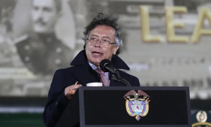 Sulmet amerikane ndaj anijeve të drogës, Presidenti kolumbian tregon zonën me të mbijetuar