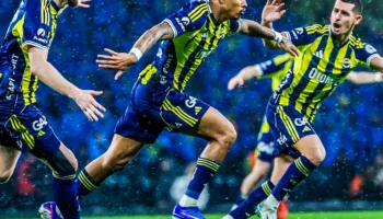 Superkupa e Turqisë/ Fenerbahçe mposht në finale Gallatasarajin