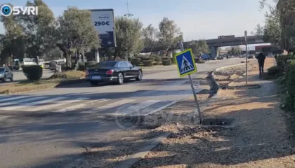 SYRI TV/ Durrës, ndërhyrje e pakuptimtë për riparime në rrugë, shoferët: Shtojnë orët e qëndrimit në trafik