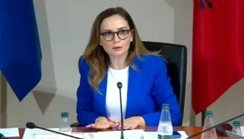 Tabaku: Rënia e euros po varfëron shqiptarët dhe po shkatërron prodhimin vendas