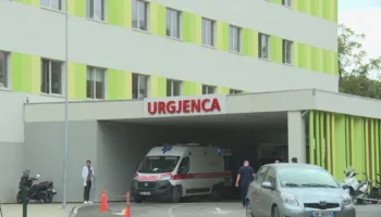 Të dehur dhe të intoksikuar, dhjetëra qytetarë përfundojnë në spital pas natës së ndërrimit të viteve