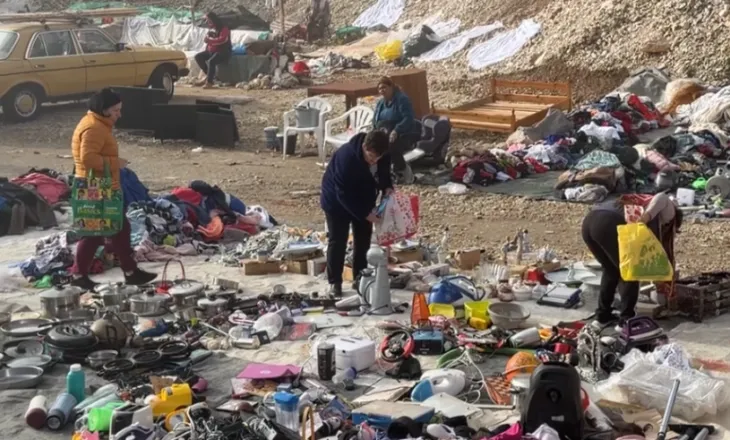 ‘Të harruar nga qeveria’/ Tregtarët romë të Gjirokastrës përballen me varfëri, mbijetojnë me 300-400 lekë në ditë