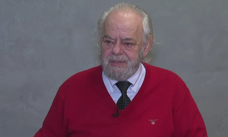 “Te ‘Lulëkuqe mbi mure’, Kadri Roshi u rrëzua 9 herë nga shkallët”, Kliti kujton babanë në 102-vjetorin e lindjes: Artistë si ai nuk janë respektuar sikurse duhet!