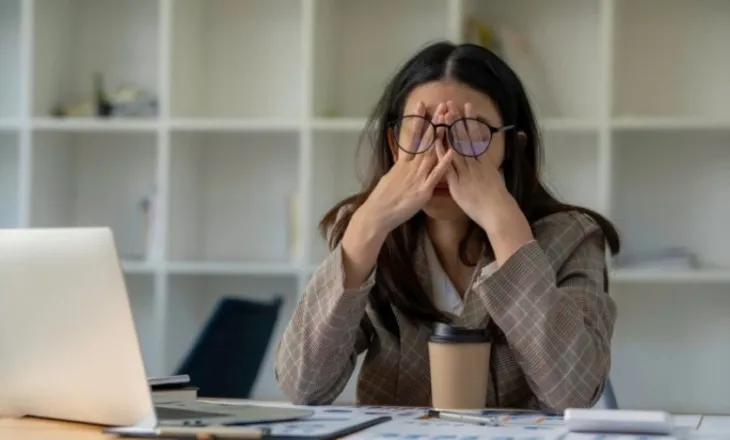 Të merr shikimin pa dhimbje: Njihni me kohë ablacionin e retinës dhe glaukomën – mos i injoroni shenjat e vogla