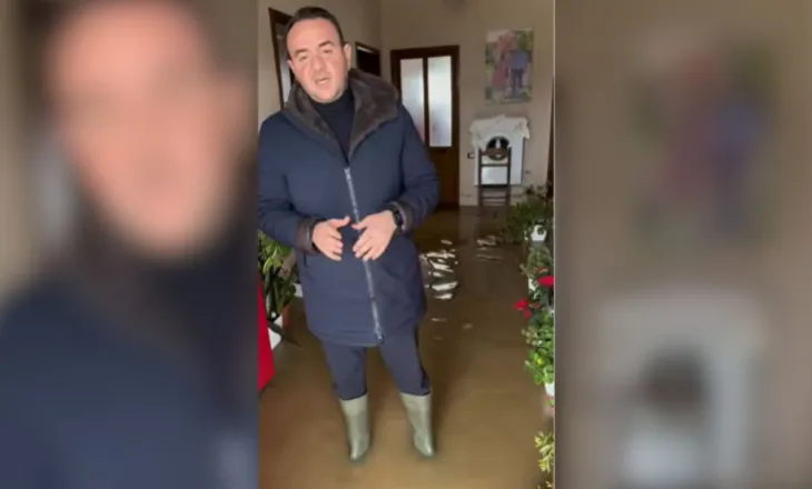 “Të përmbyset qeveria që të mos ketë përmbytje”/ Klevis Balliu shkon te banesat e mbuluara nga uji: Tmerr i vërtetë