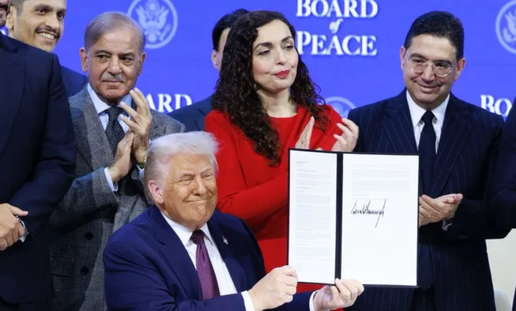 Teatër politik 1 miliard dollarë/ Çfarë fiton Kosova nga Bordi i Paqes