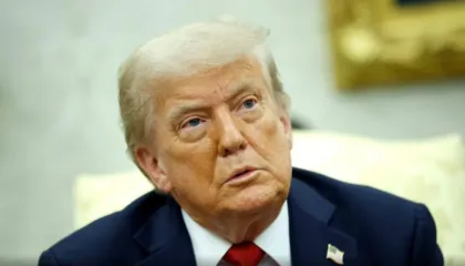 Tensione mes Trump dhe BE për Groenlandën, presidenti amerikan: Përqendrohuni te Rusia dhe Ukraina, jo te ishulli arktik