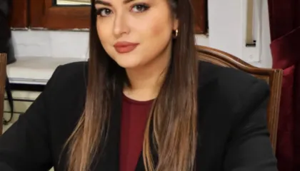 Tensione në Kuvend, replika mes Berishës dhe deputetes Mila: Do pendohesh për atë kokë që lëviz