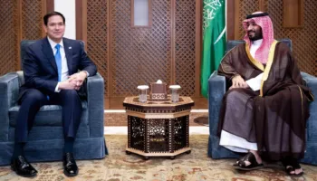 Tensionet mes Iranit dhe SHBA-së, zyrtarët izraelitë dhe ato sauditë në Uashington për të shqyrtuar një sulm të mundshëm ndaj Teheranit