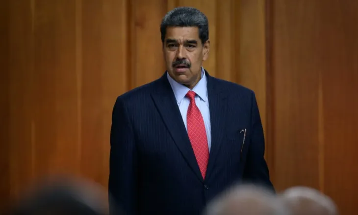 Tensionet rriten: Venezuela ndalon disa shtetas amerikanë