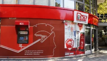 Thyhet sistemi i sigurisë në BKT/ Qytetarëve u vidhen paratë nga kartat