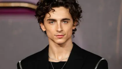 Timothée Chalamet hyn në histori me nominimin e tretë për “Aktorin më të Mirë”
