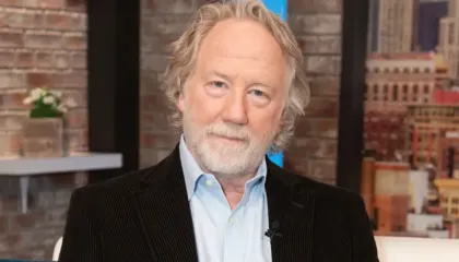 Timothy Busfield përballë një akuze të re për sulm seksual!