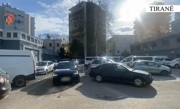 Tiranë, u kap me kokainë, arrestohet 45-vjeçari/ I sekuestrohen edhe armë gjahu e sportive (EMRI)