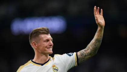 Toni Kroos i sugjeron Real Madridit të transferojnë sa më shpejt këtë lojtar, zbulimin e këtij sezoni