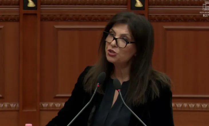 Topalli: Qytetarët numërojnë qindarkat, pushtetarët milionat nga projektet imagjinare