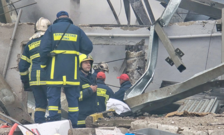 Tragjedi në Greqi, zjarri në fabrikën e biskotave u merr jetën tre grave