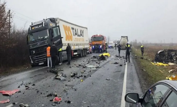 TRAGJEDIA E TIFOZEVE, VIKTIMA NGA KORÇA