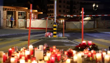 Tragjedia me 40 viktima natën e ndërrimit të viteve, një person i katërt bëhet pjesë e hetimeve për zjarrin në Crans-Montana