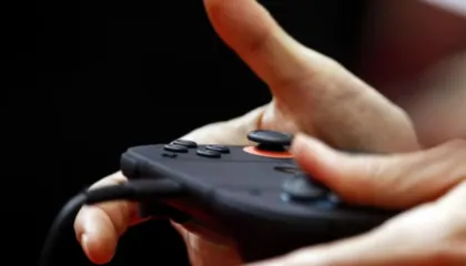 Tragjike/ I mori levën e videolojës, 11-vjeçari vret me armë zjarri babanë e tij