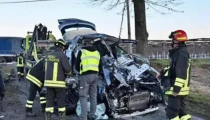 Tragjike në Itali, dy 20-vjeçarë shqiptarë vdesin në aksident, plagoset një grua