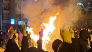 Tre skenarët për Iranin/ Revolucion francez apo grusht shteti? Çfarë po “kurdiset” në prapaskenë