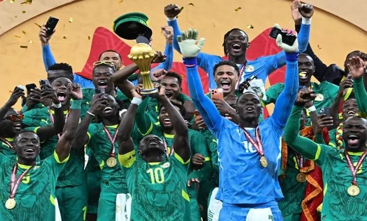 Trofeu i dytë në histori, futbollistët e Senegalit shpërblehen me mijëra euro dhe tokë në bregdet