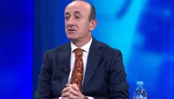 “Trump ka marrë në telefon Ramën dhe i ka thënë ik…”, Sula ‘trondit’: Opozita ka nevojë ‘urgjentisht’ për..