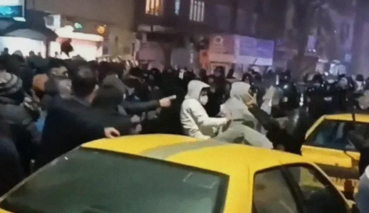 Trump mesazh iranianëve: Vazhdoni protestoni! Vrasësit do të paguajnë një çmim shumë të lartë