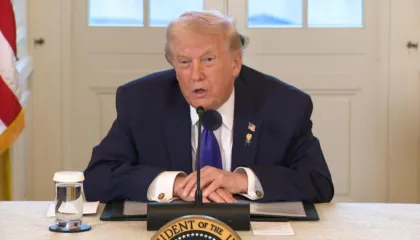 Trump: Nuk ka më vrasje të protestuesve në Iran, por SHBA nuk përjashton ndërhyrjen ushtarake