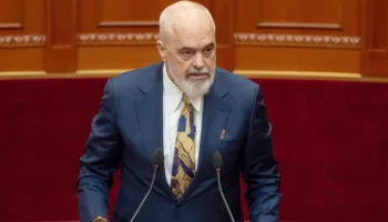 Trump përzë Ramën nga firmosja e Bordit të Paqes, administrata e Shtëpisë së Bardhë ultimatum që mos të lejonin…