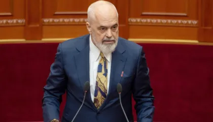 Trump përzë Ramën nga firmosja e Bordit të Paqes, administrata e Shtëpisë së Bardhë ultimatum që mos të lejonin…