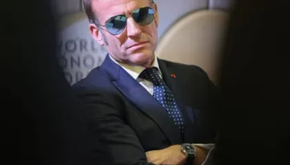 “Truri i fëmijëve tanë nuk është në shitje”, Franca do të ndalojë rrjetet sociale për të miturit