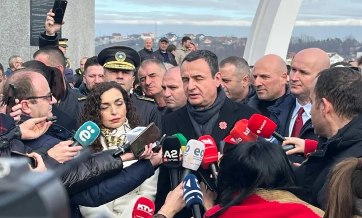 “U jehua e vërteta”/27-vjetori i masakrës së Reçakut, Kurti: Do jemi të angazhuar për t’i sjellë kriminelët para gjyqit