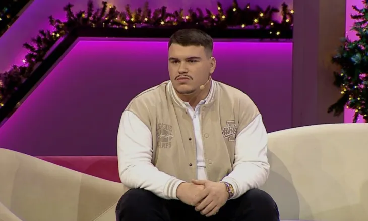 U kthye dy herë nga vdekja, binjaku që lindi nga takimi në burg: Babai u dënua me 13 vite, kur doli…