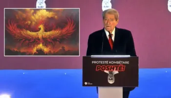 “U ngritëm si Feniksi nga hiri”, Berisha: Plagosëm për vdekje bishën narkodiktaturë