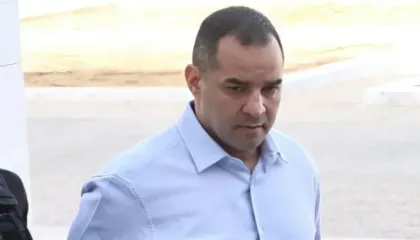 U plagos me thikë në burgun grek! Kush është ‘killeri’ nga Gjirokastra që tentoi eleminimin e ‘bosit’ të mafias greke, CV e pasur kriminale