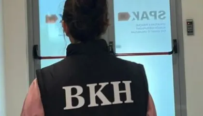 U sekuestrua Ferrari dhe qindra kompjuterë! Detaje nga aksioni i SPAK kundër call-center: Kontroll në 28 ambiente