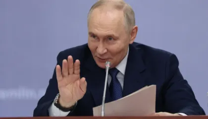 Udhëheqësi rus autorizon përdorimin e fondeve të ngrira ruse në SHBA/ Putin gati të dhurojë 1 miliard euro për Bordin e Paqes