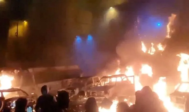 Udhëheqësit e Iranit përballen me kërcënimin më serioz që nga revolucioni i vitit 1979