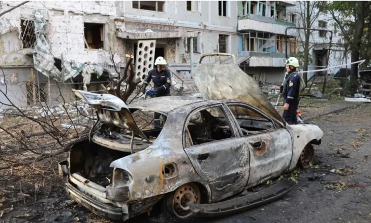 Ukraina mohon shënjestrimin e civilëve, pasi Moska e akuzon se ka sulmuar një hotel