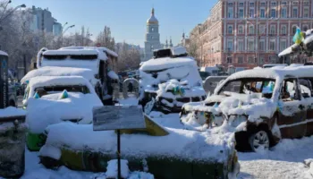 Ukraina sulmon me dronë zonat e pushtuara nga Rusia, 200 mijë familje mbeten pa energji elektrike