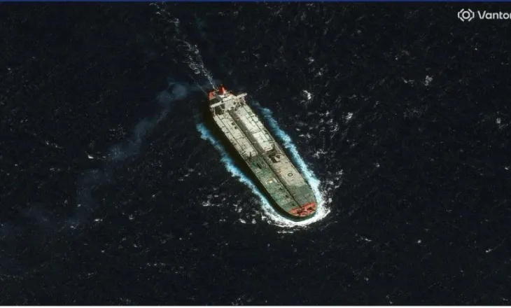 Ushtria amerikane sekuestron një cisternë që lundronte nën flamurin rus